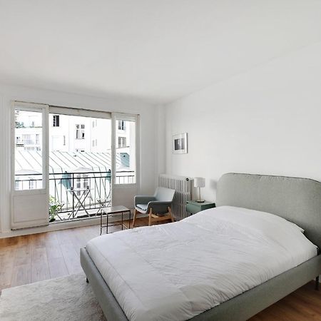 Bright Studio For 2 - Champs-Elysees باريس المظهر الخارجي الصورة