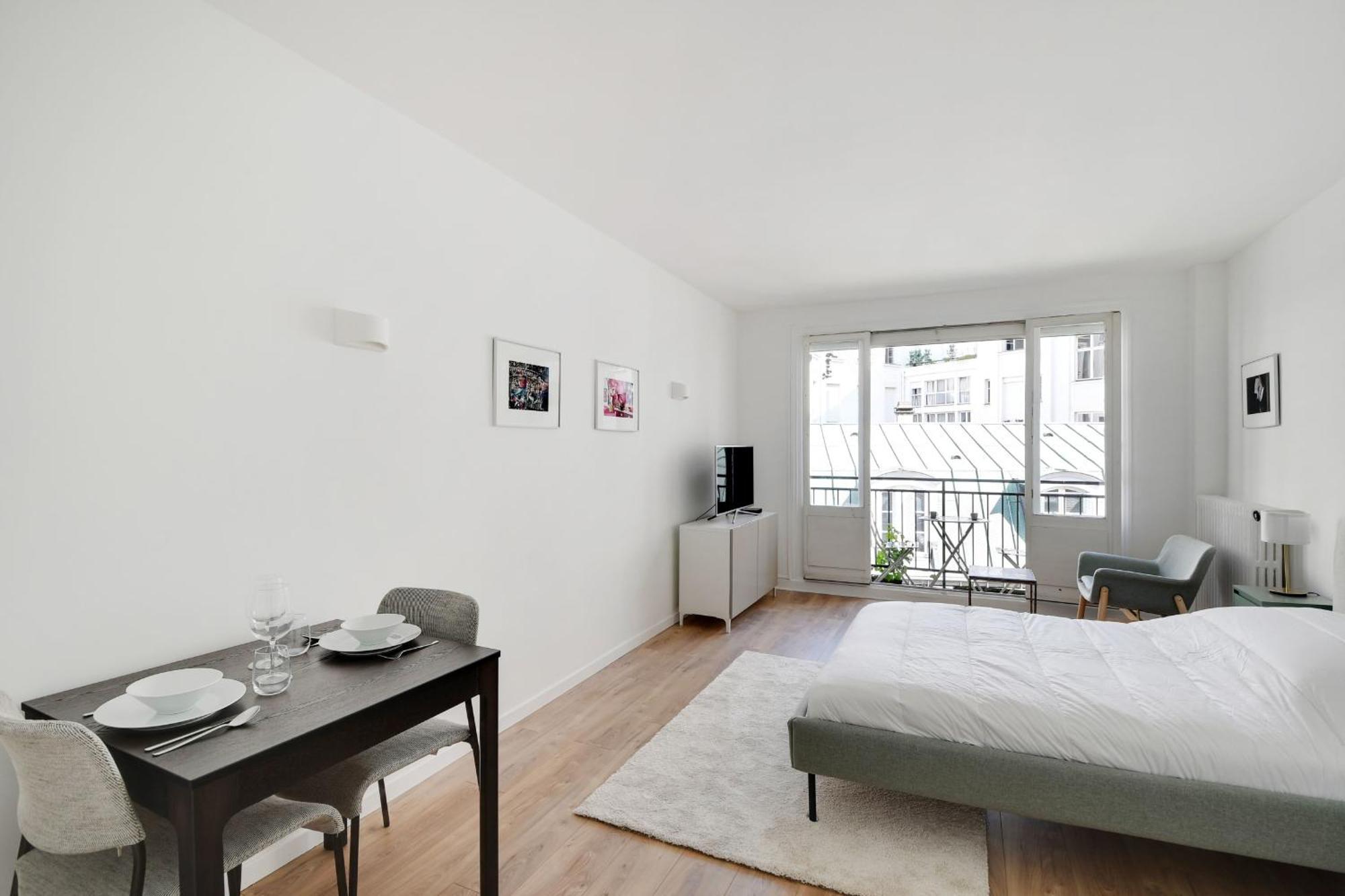 Bright Studio For 2 - Champs-Elysees باريس المظهر الخارجي الصورة
